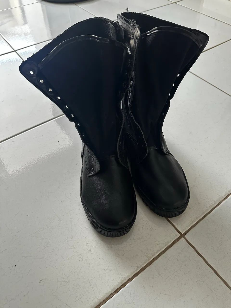 COTURNO MILITAR  - Foto 3
