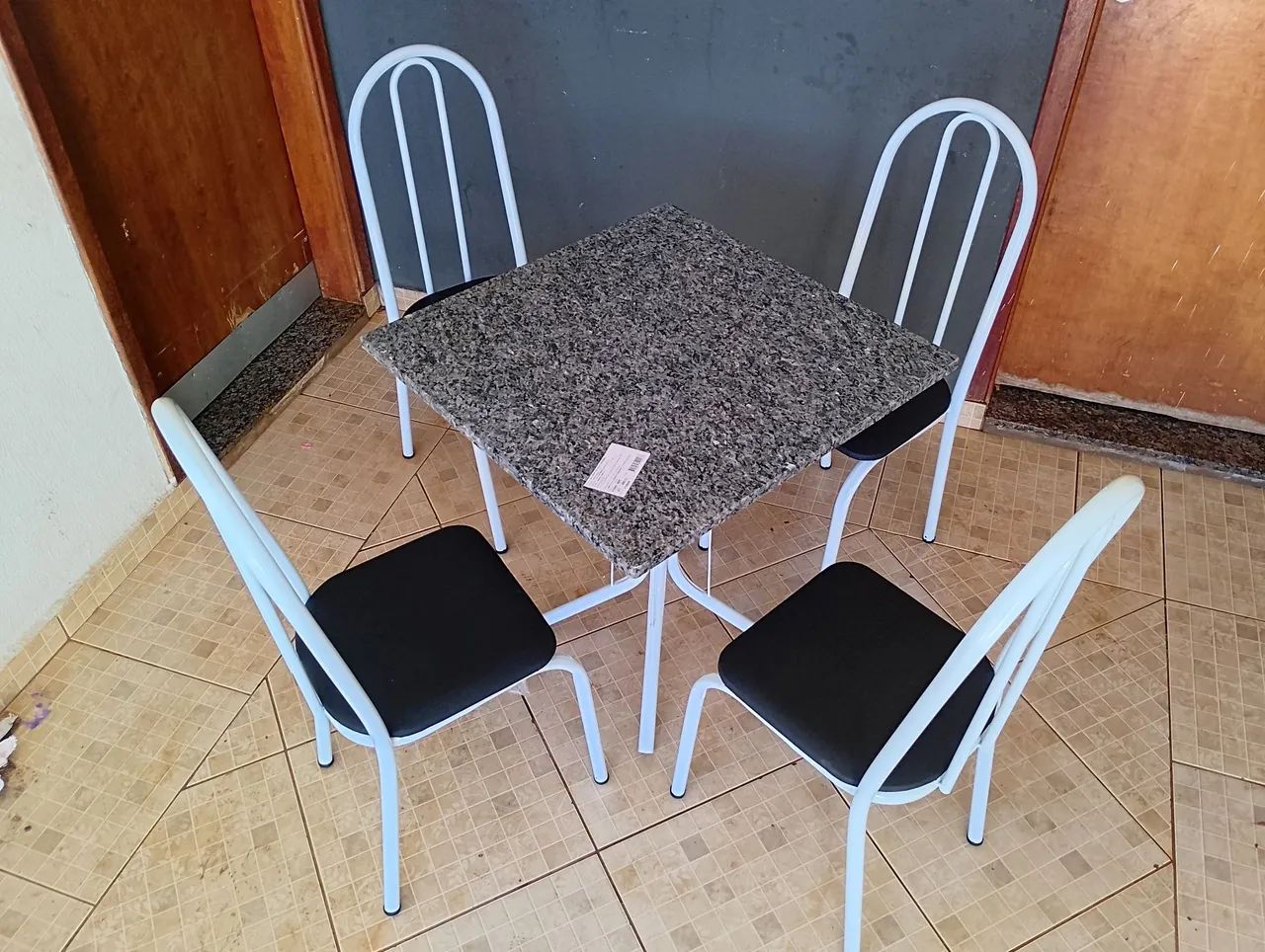 Jogo de mesa 70x70 granito  - Foto 5