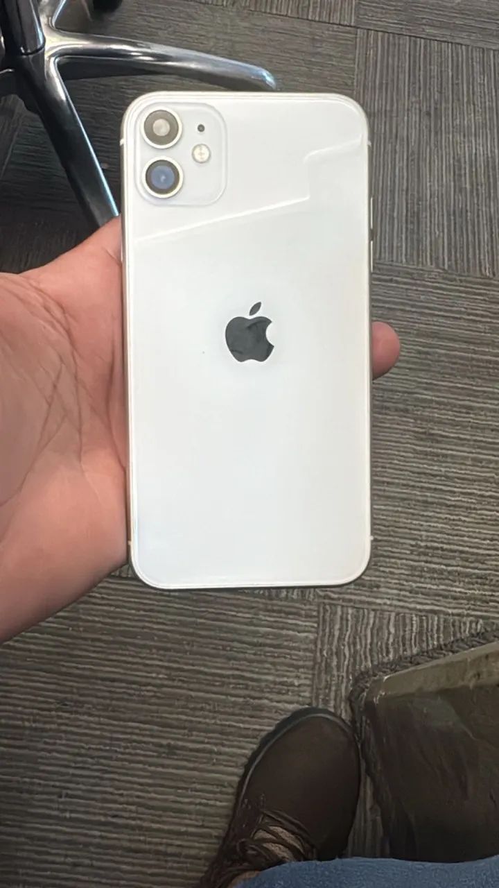 iPhone 11 64 gb - Celulares e Smartphones - Vila Celeste