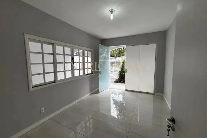 Casa com 4 quartos no bairro Santa Mônica, Florianópolis. - Foto 2