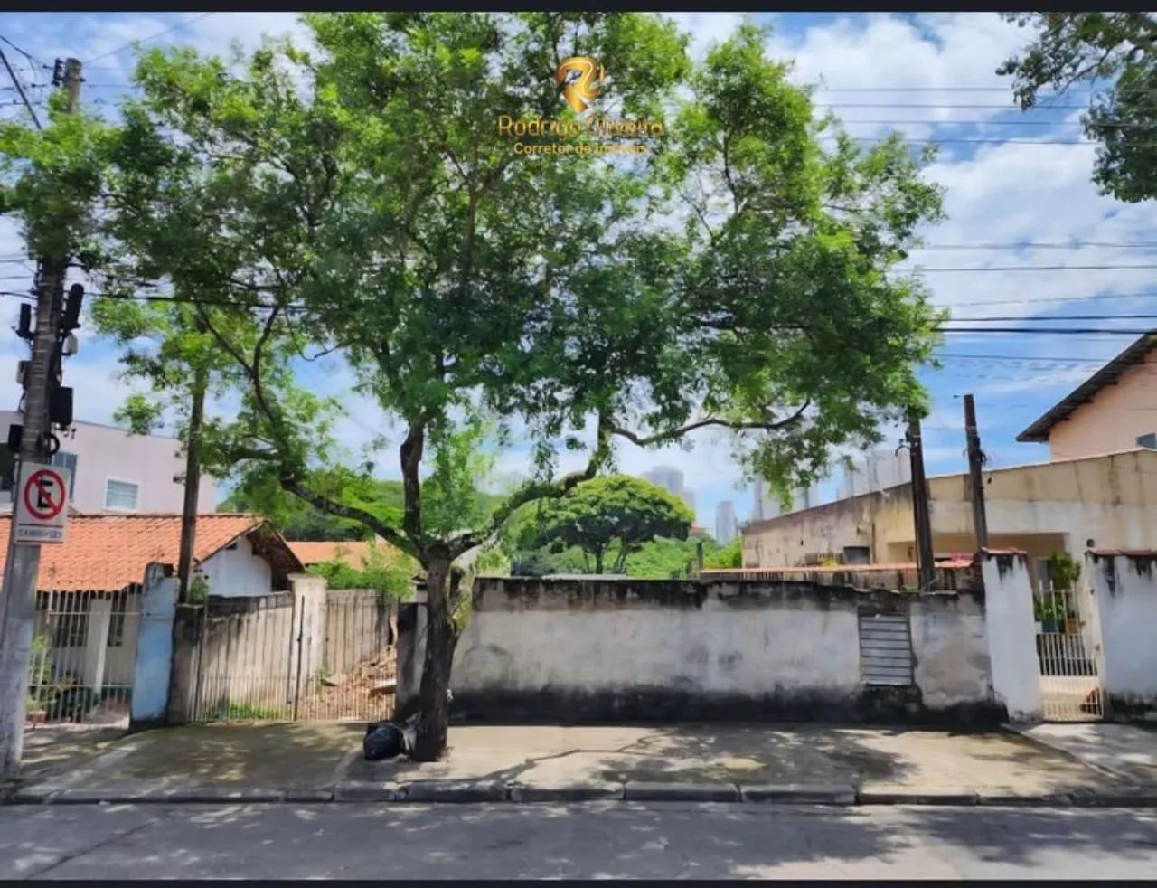 Terreno à Venda de 300m² no Parque Industrial - Foto 2