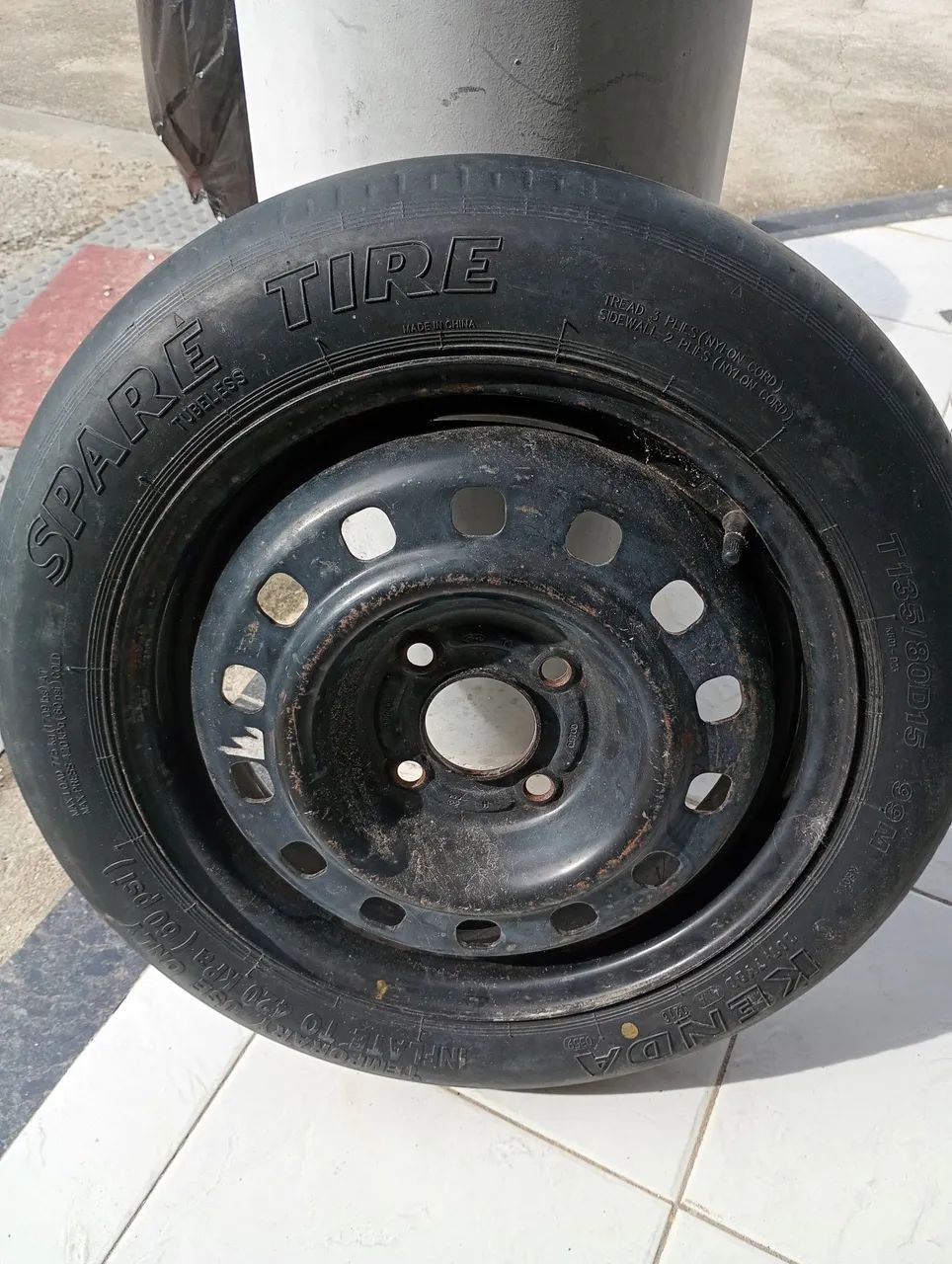 Roda e Pneu Ford (aro 14) - Foto 2