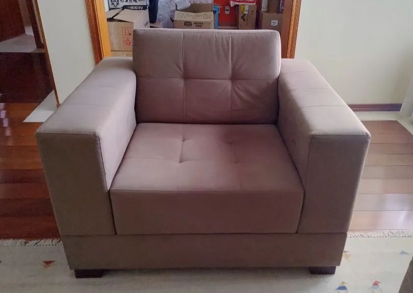 2 Poltronas em Suede Super Novas - Excelente Estado (Vendo Separadas) - Foto 2