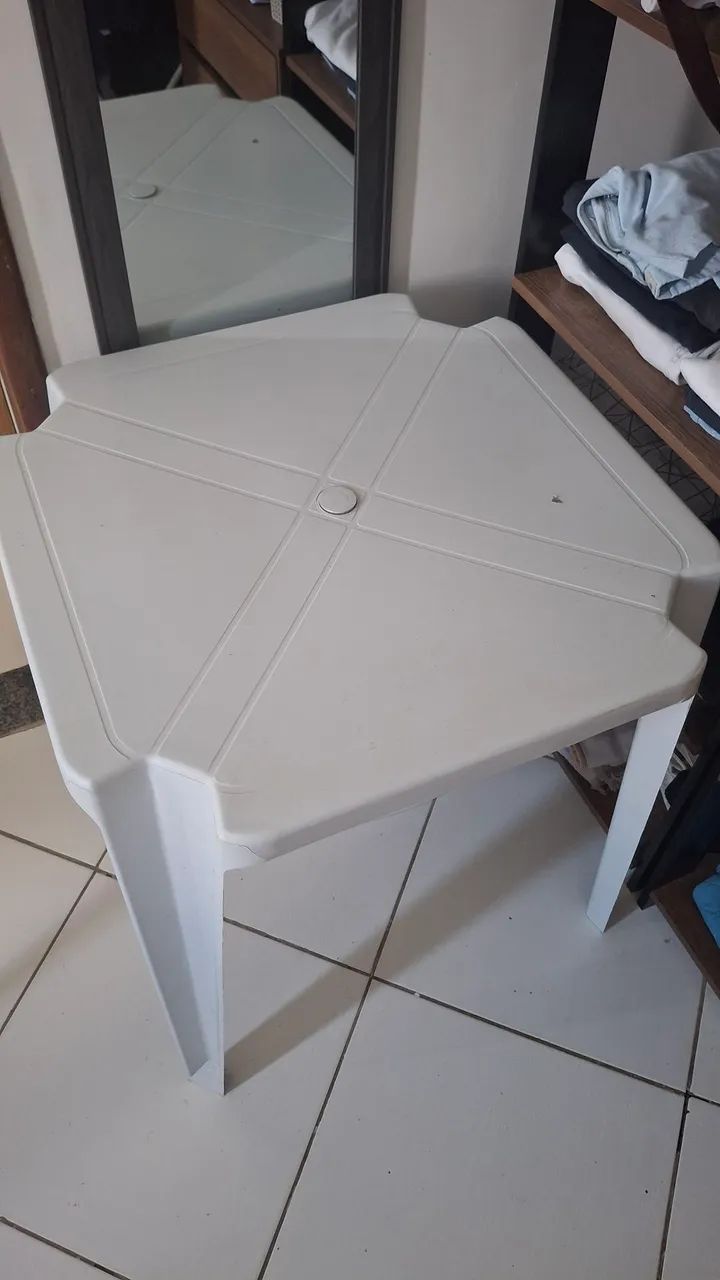 Vendo essa mesa 75x75