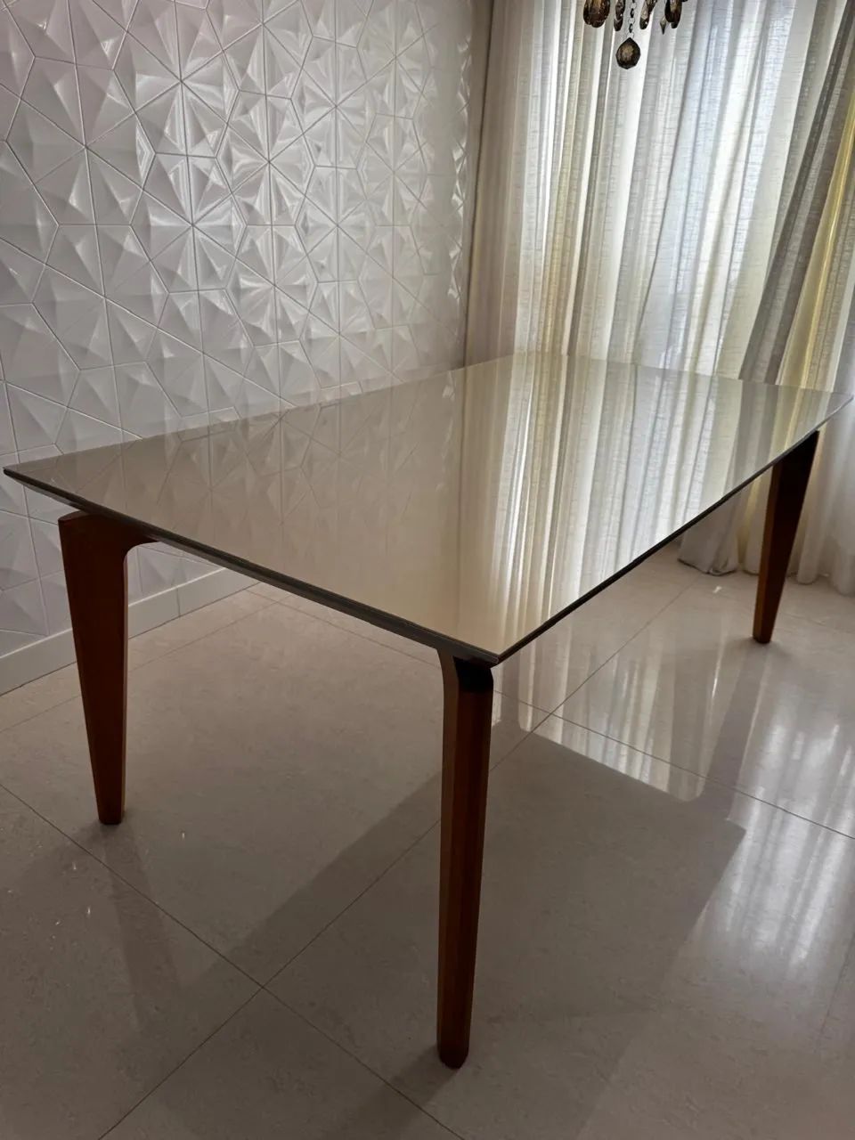 Mesa de jantar laca 1,80m