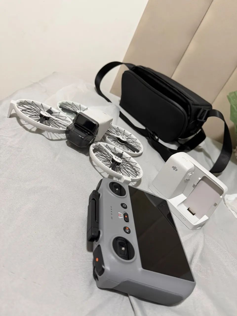 Drone DJI Flip Fly more Combo  - Foto 3