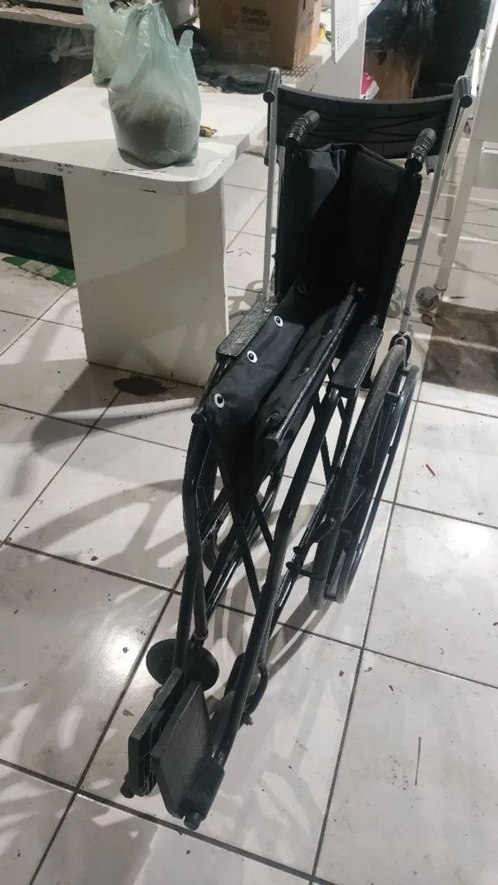 CADEIRA DE RODAS  - Foto 5