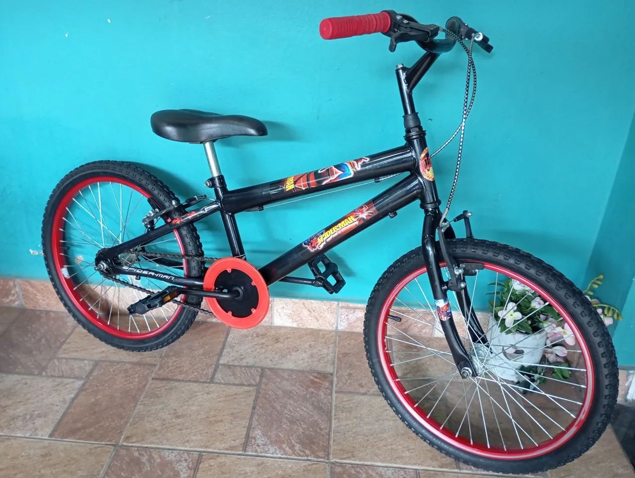 Bicicleta aro 20 SPIDERMAN  - Foto 3