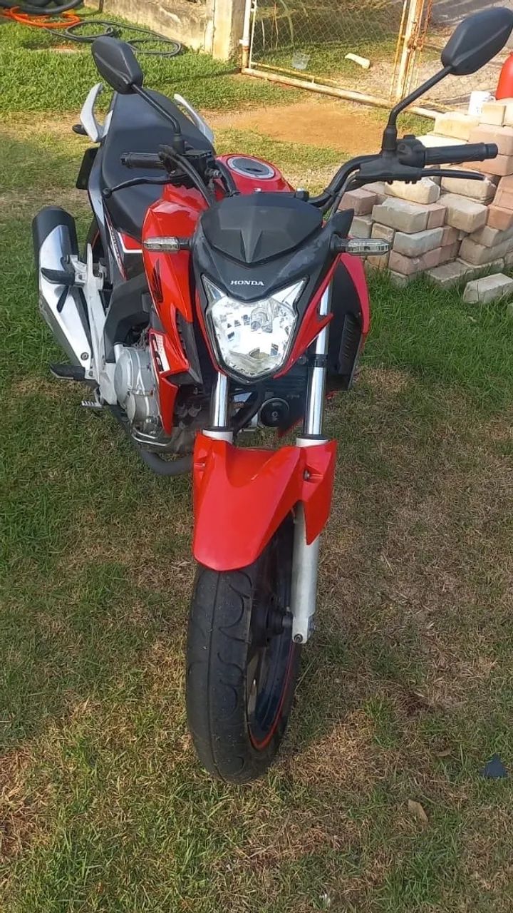 Twister Cb 250