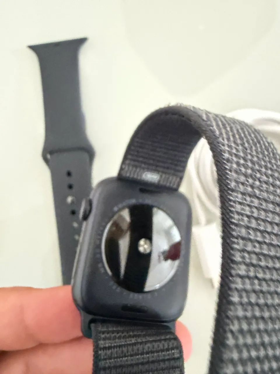 Apple Watch SE 44mm ano 2025 - Foto 4