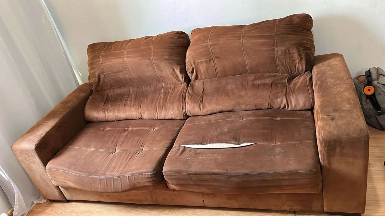 Vendo sofá e cabeceira casal  - Foto 2