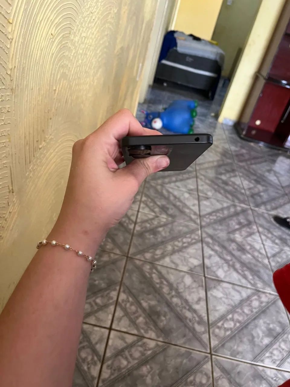 VENDO CELULAR 13C! SEMI NOVO! MENOS DE UM MÊS DE USO  - Foto 6
