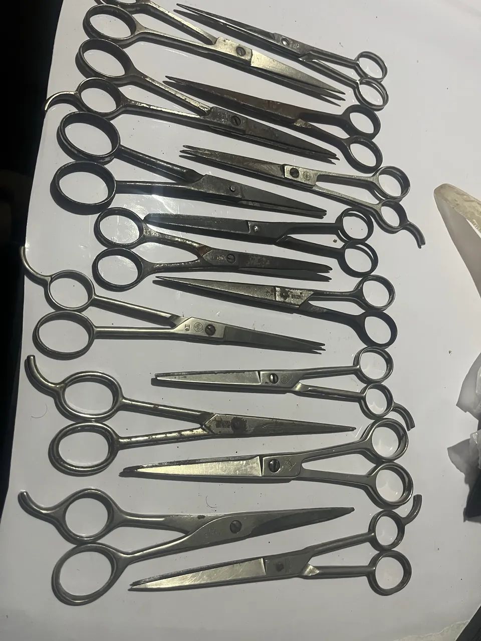 15 tesouras cabeleireiro antigas 