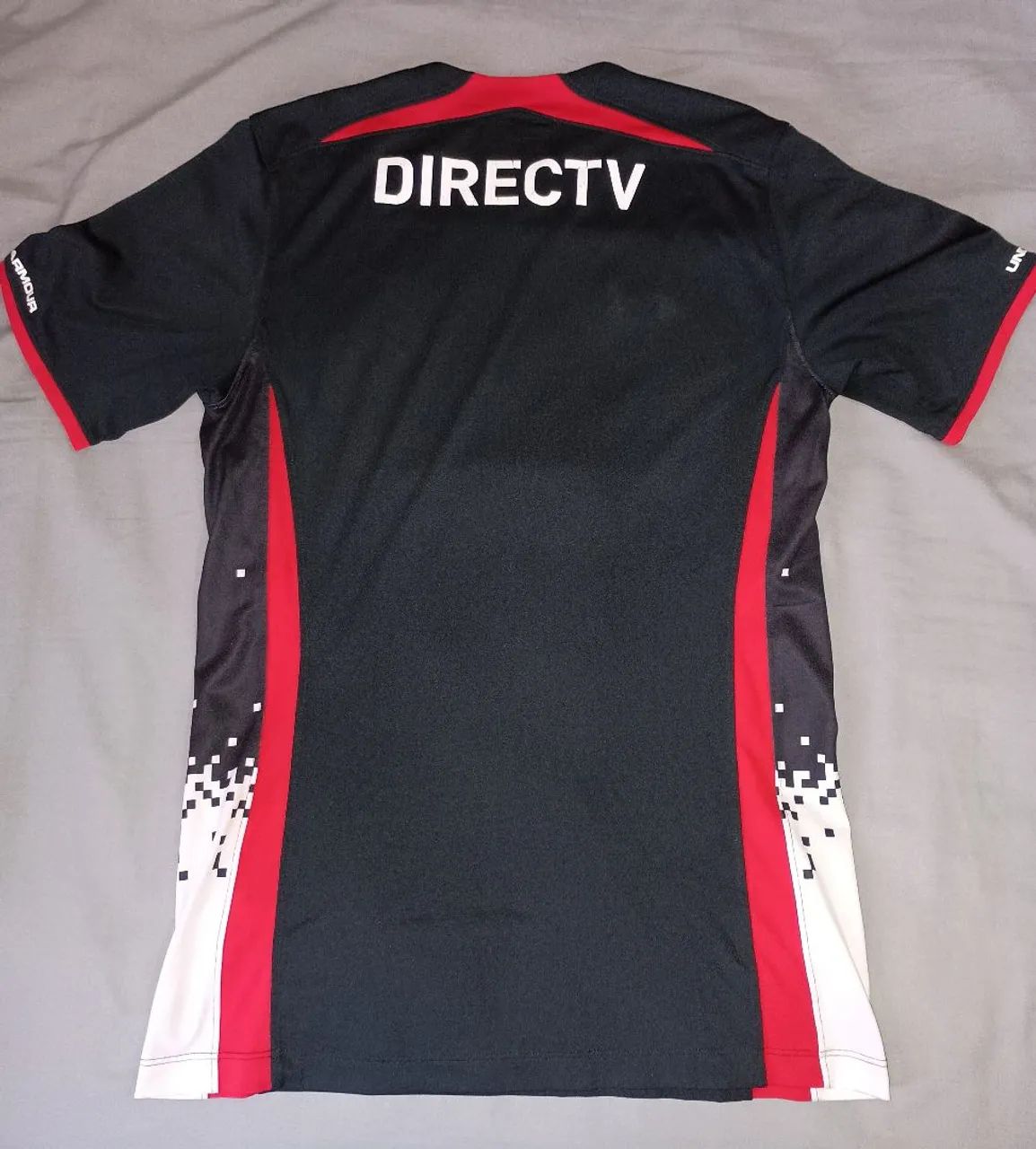 Camisa Colo Colo 2015 - Foto 2