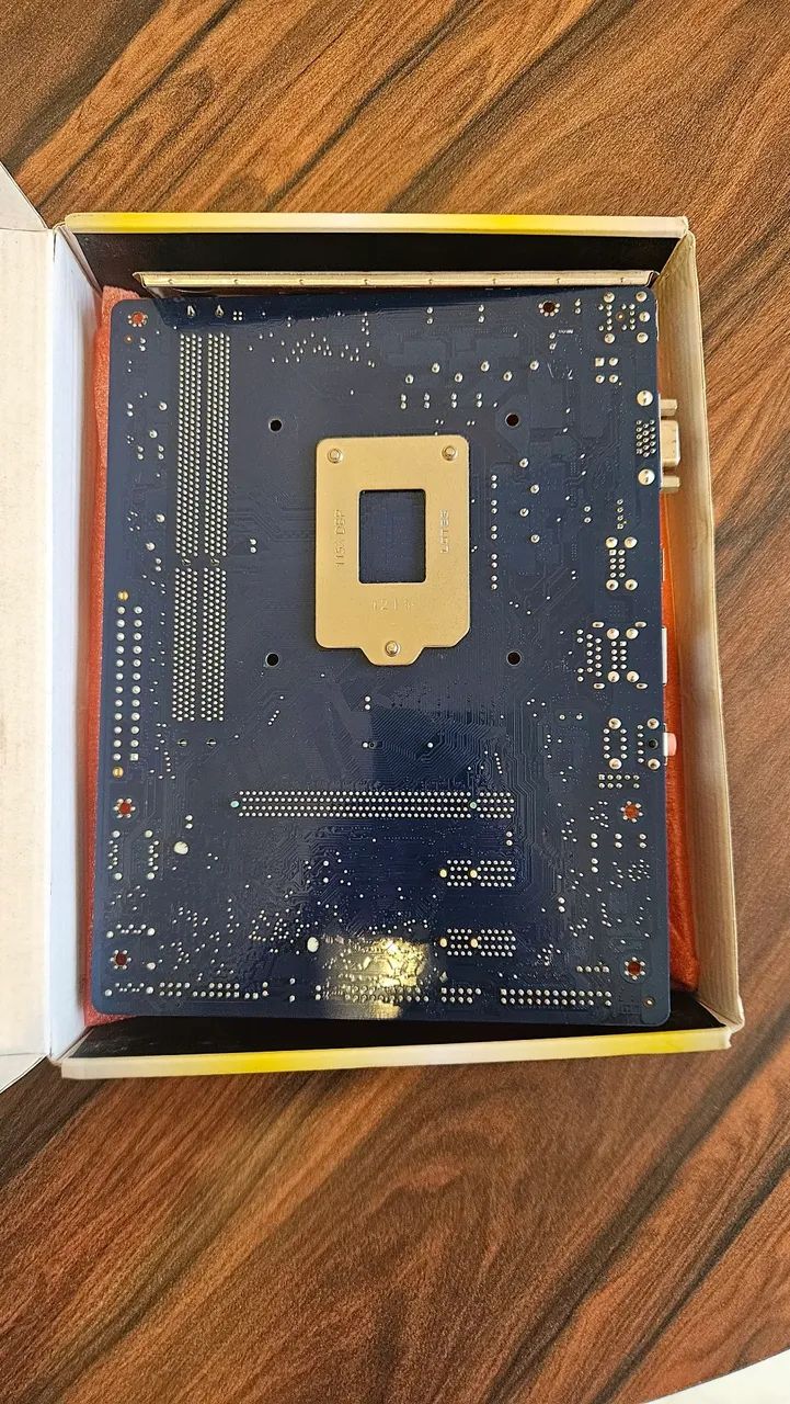 Kit Placa mãe H61 ds2h gigabyte + i3 2100 - Foto 2