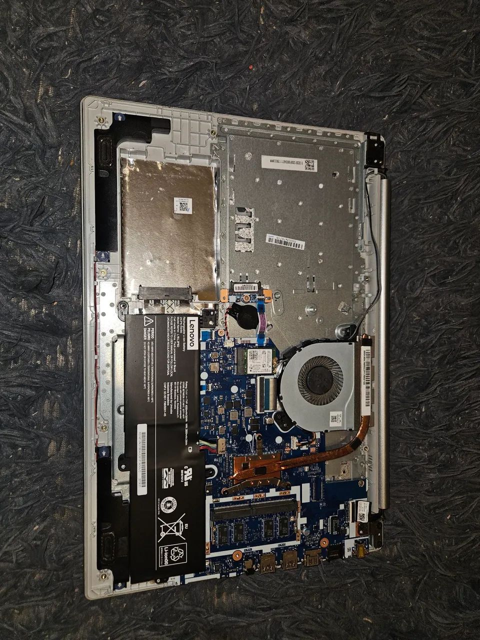 Placa mãe de Notebook lenovo idealpad 320 i5 7200u 4gb de ram - Foto 3