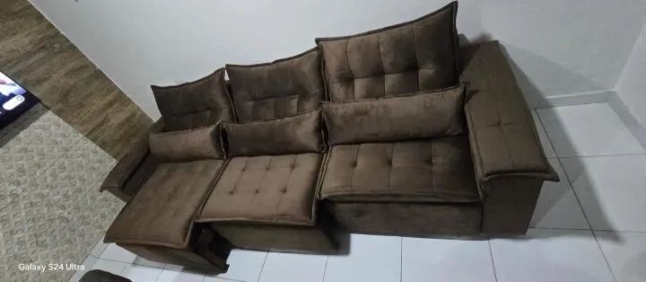Sofa retrátil e reclinável 