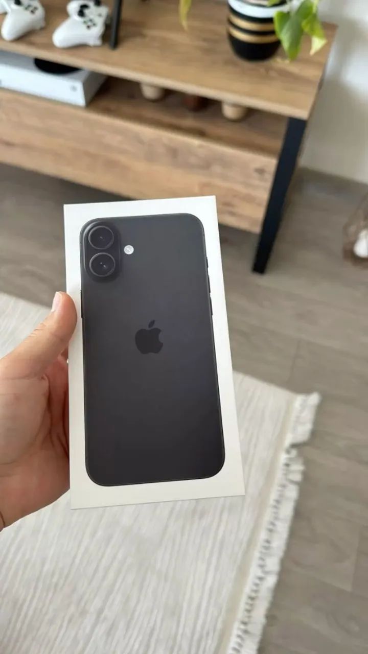 16 PLUS 128GB - Foto 2
