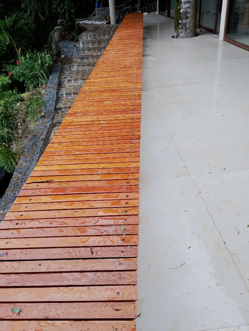 Preciso de marceneiro com experiência em decks de piscina  - Foto 3
