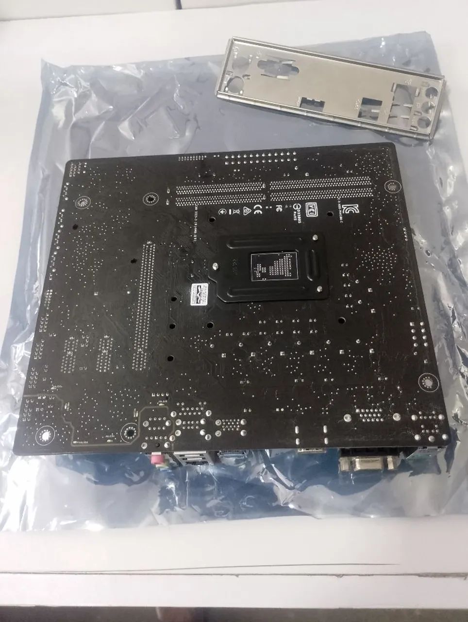 Placa mãe H410M-E da 10 geração top - Foto 3