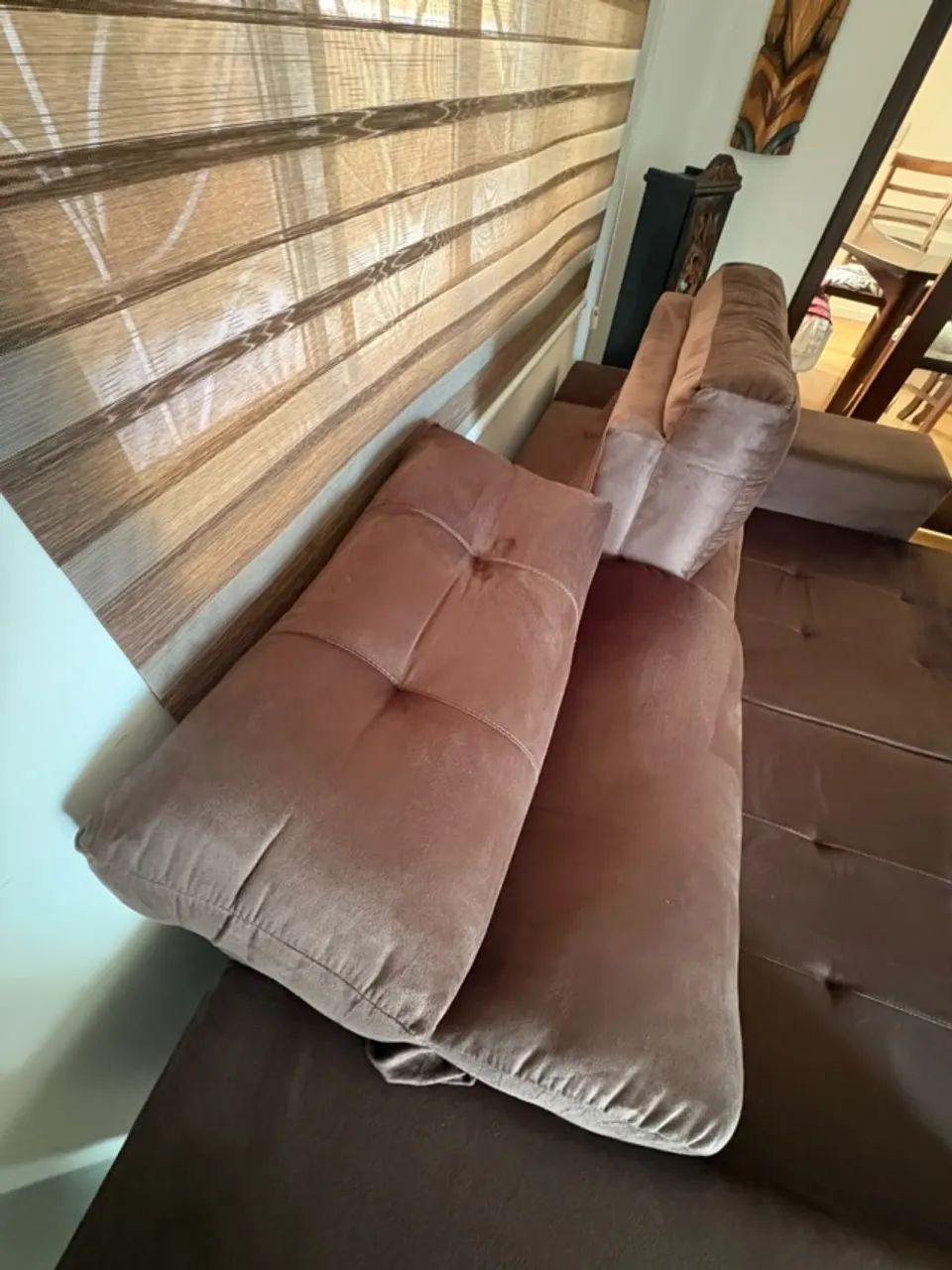 Sofá retrátil marrom - suede - 1 mês de uso - Foto 4