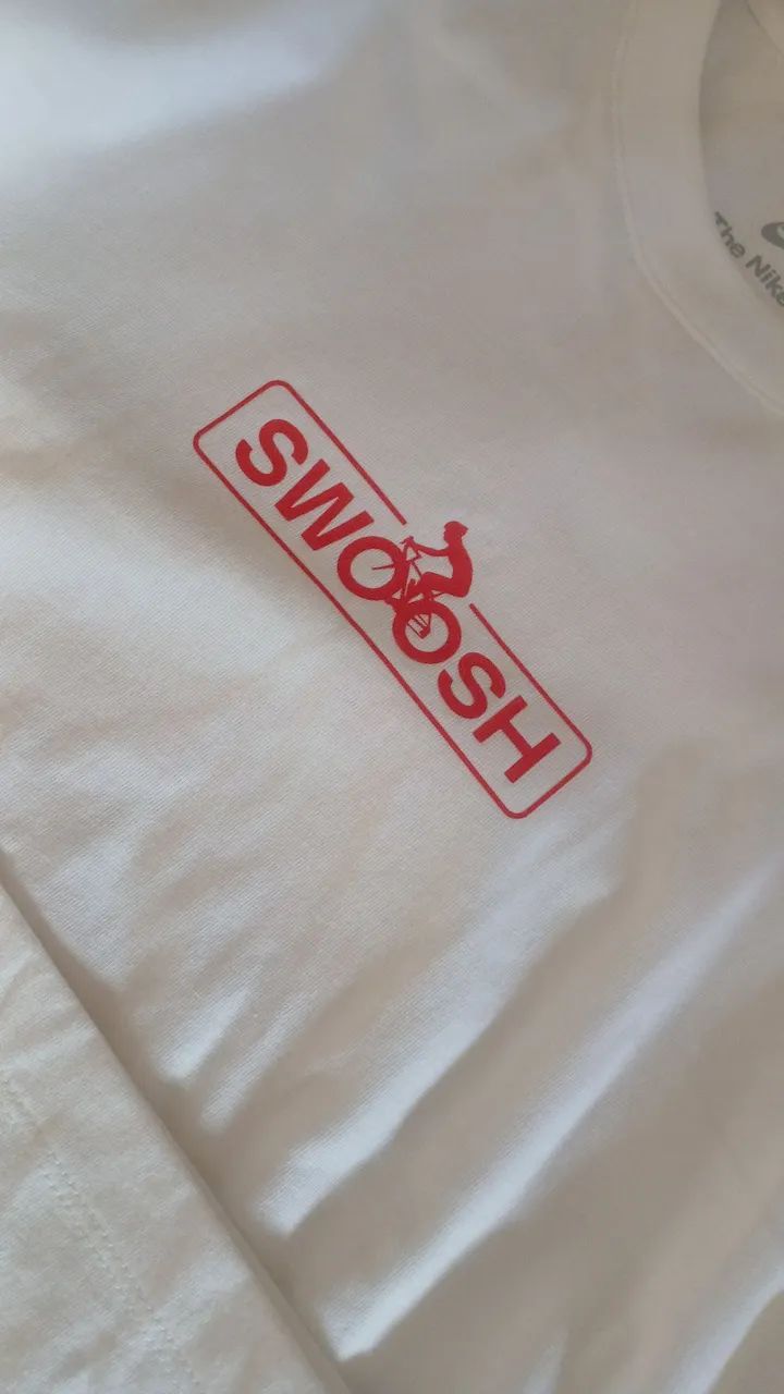 Camisa nike swoosh 
