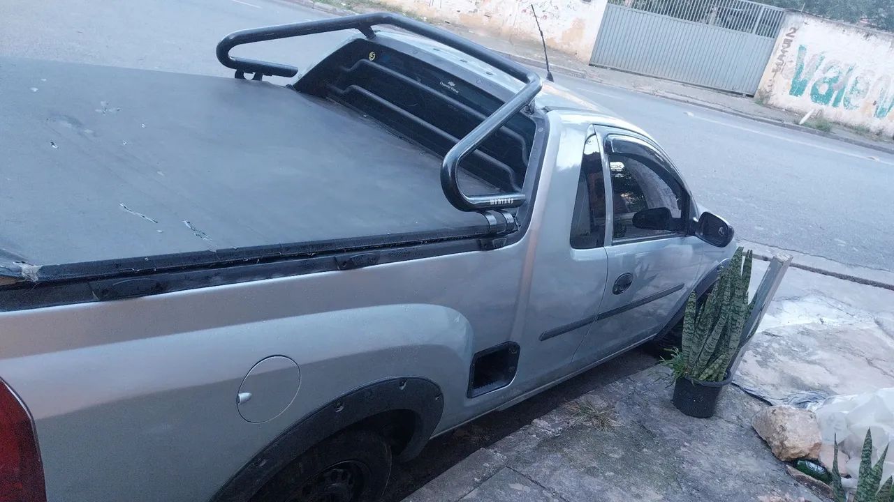 Chevrolet Montana 1.4 8V CONQUEST ECONOFLEX 2P 2008