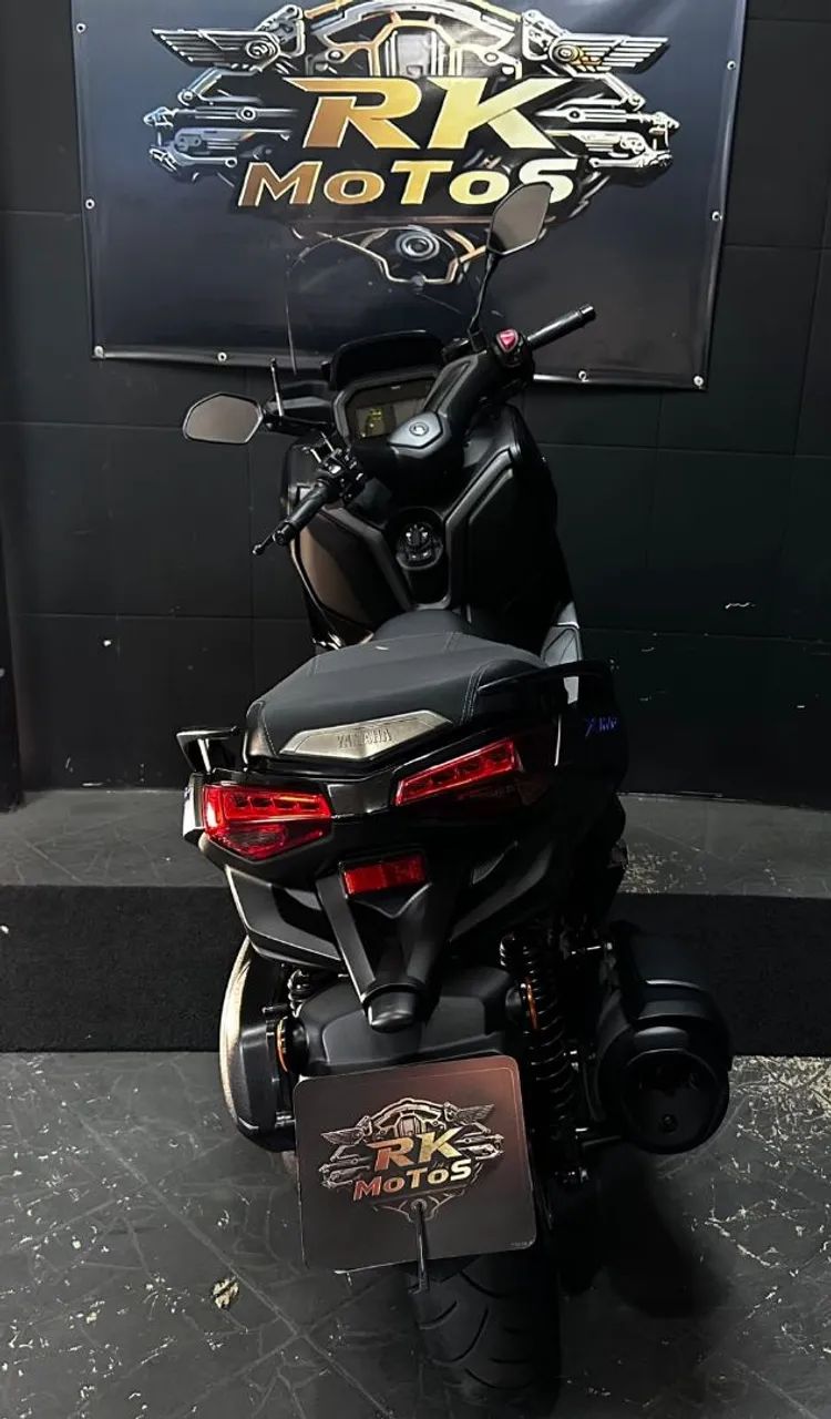 Yamaha XMAX 300 - Foto 4