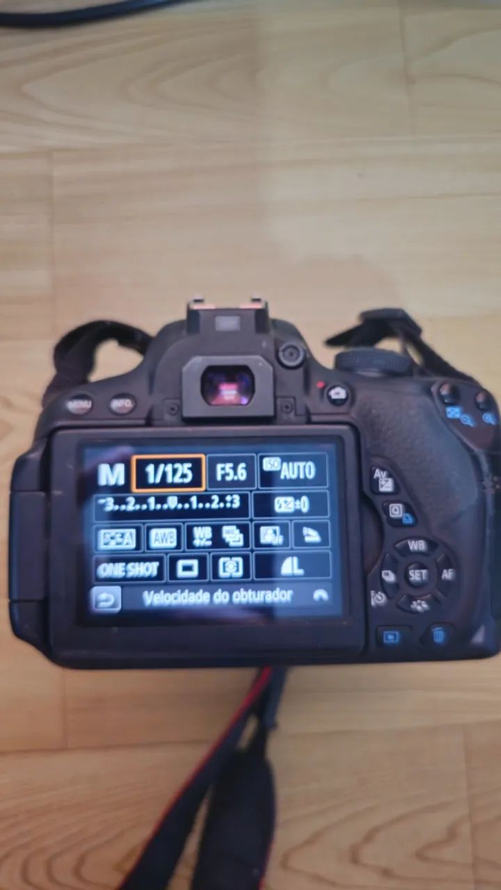 Camera Canon T5i - Foto 3