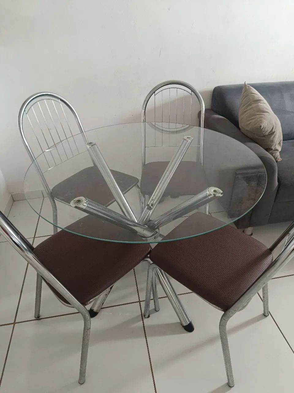 Mesa com cadeiras  - Foto 3