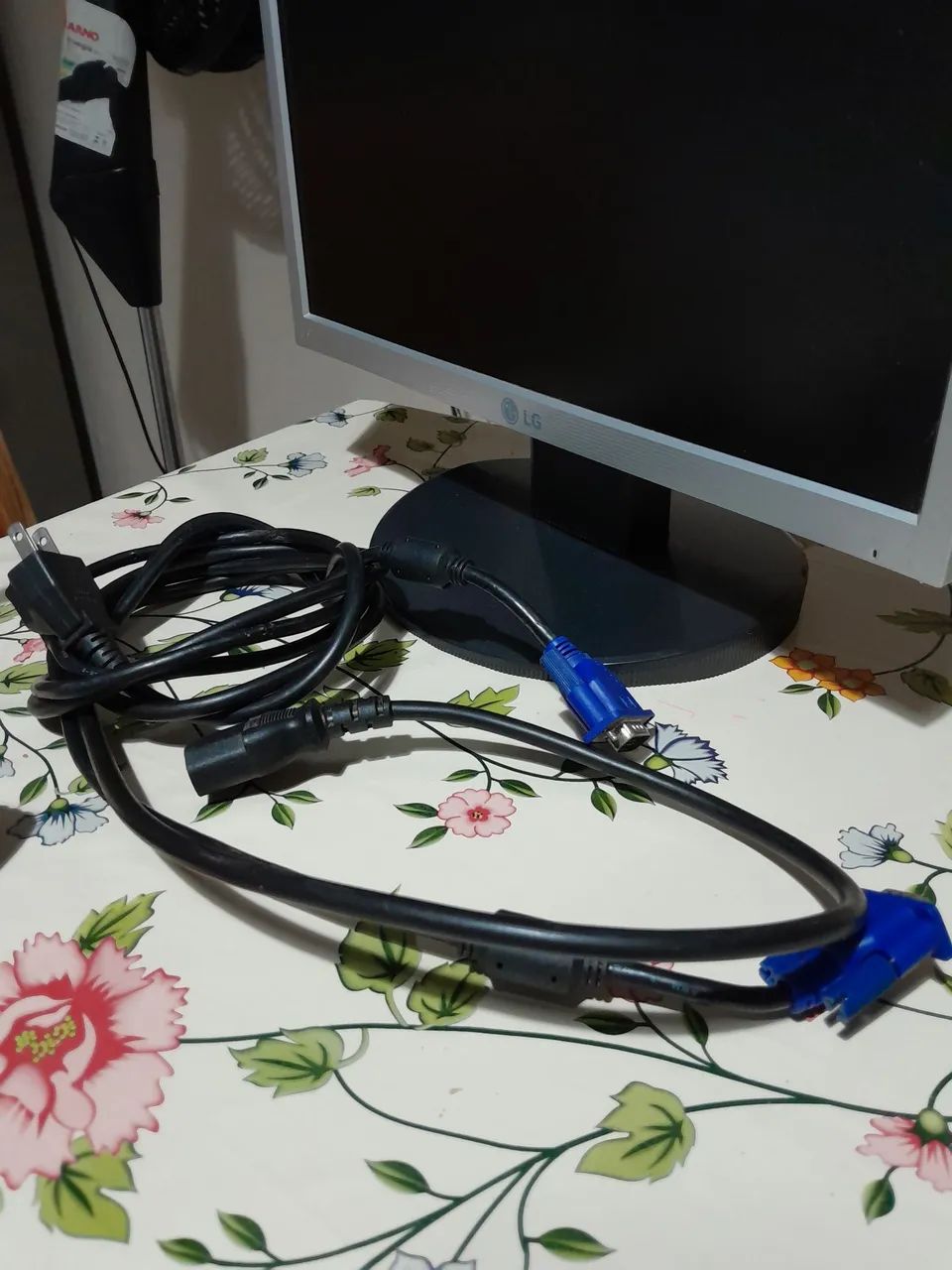 Monitor LG Flatron 17 L1753TQ VGA  Funcionando Perfeitamente - Foto 4