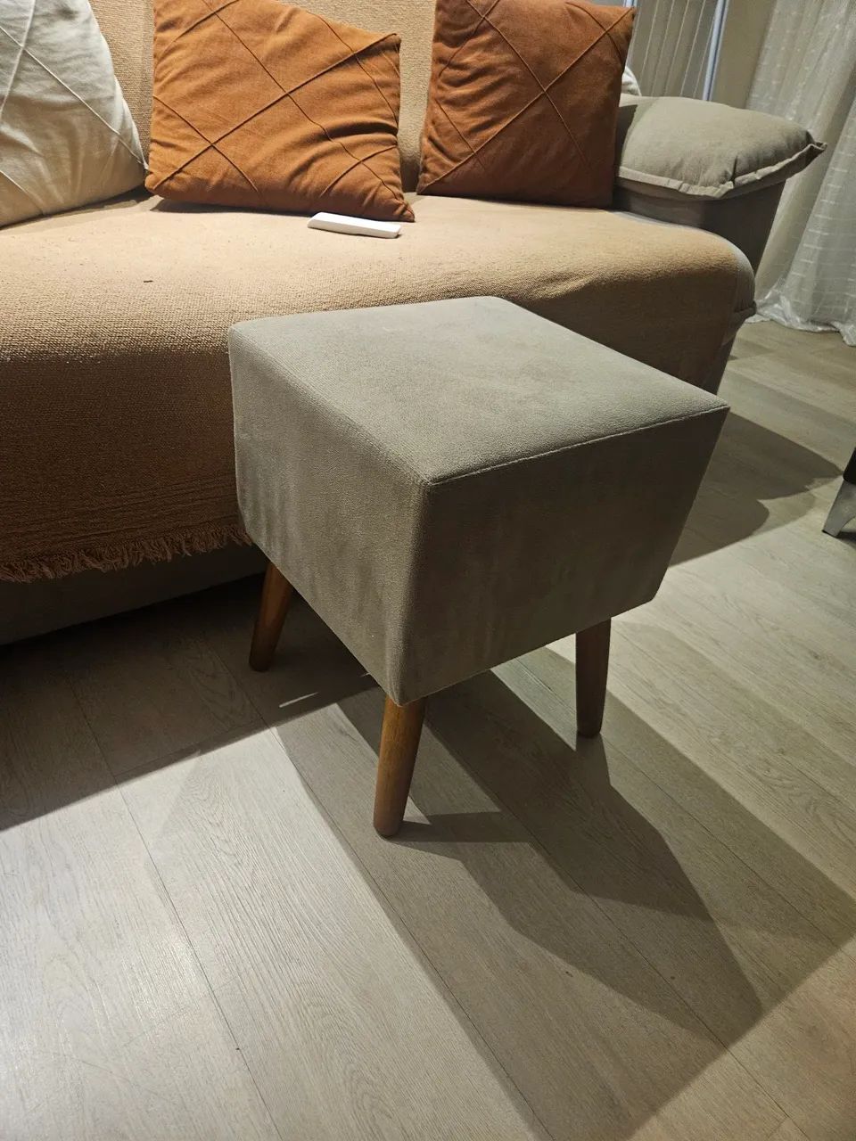 Vendo Poltrona e Puff - Foto 2