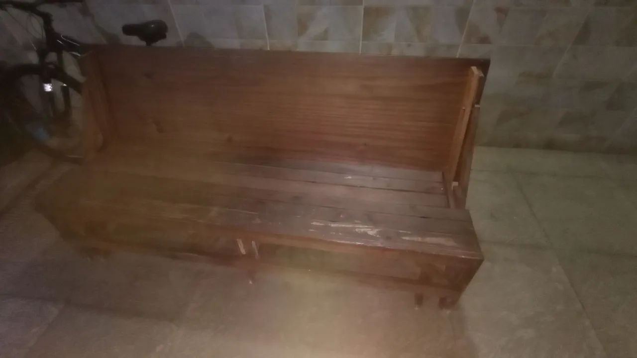 Banco que vira mesa de madeira  - Foto 2