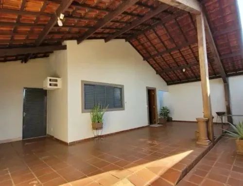 Linda casa com 3/4 em Santa Izabel do Pará 