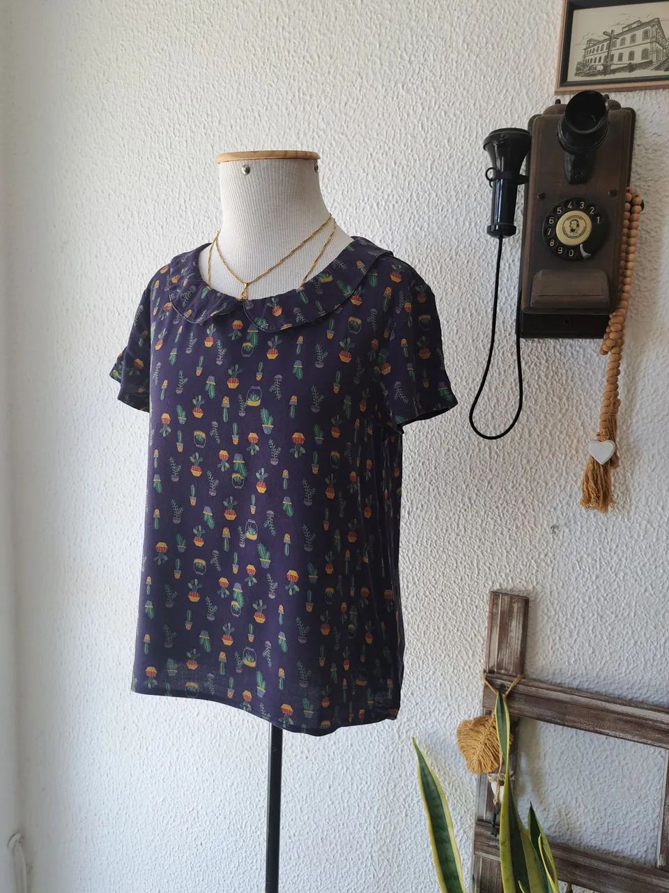 BRECHO Ca_desapegosbrecho Blusas cada 18,00