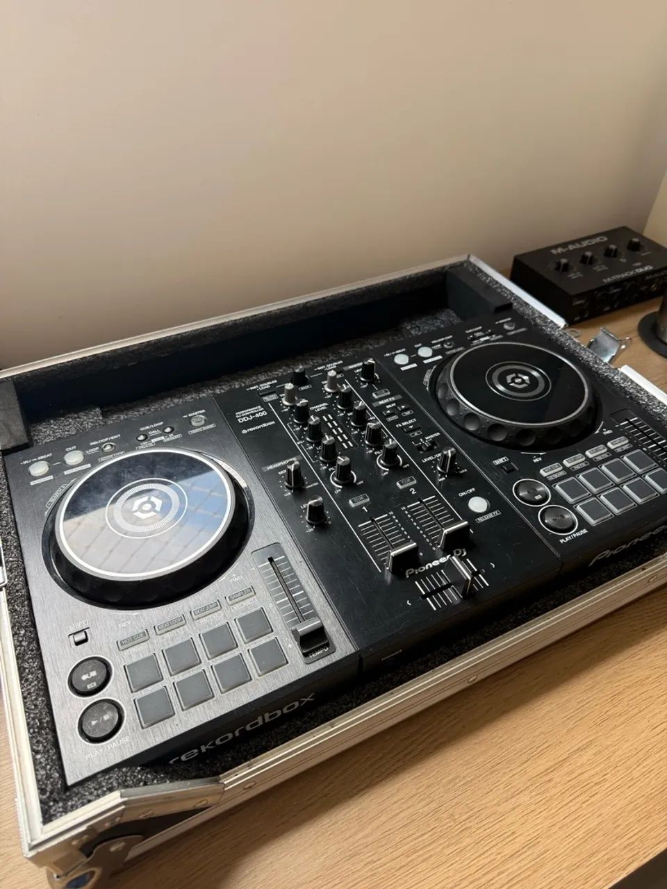 Pionner DDJ 400 + case