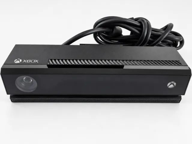 Microsoft Xbox One + Kinect + Controle Original + Fonte e Cabos - Foto 2