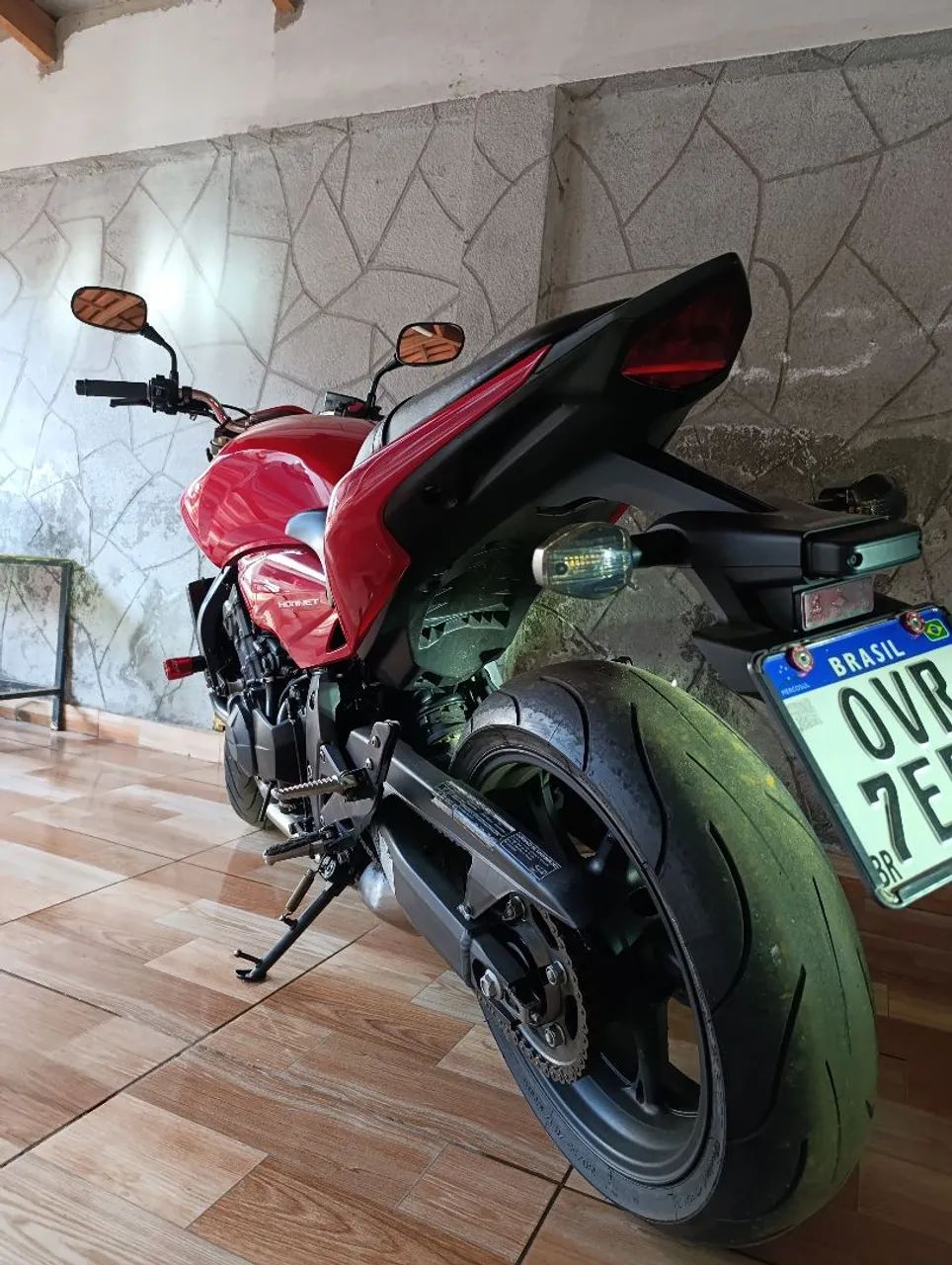 CB 600F HORNET  - Foto 4