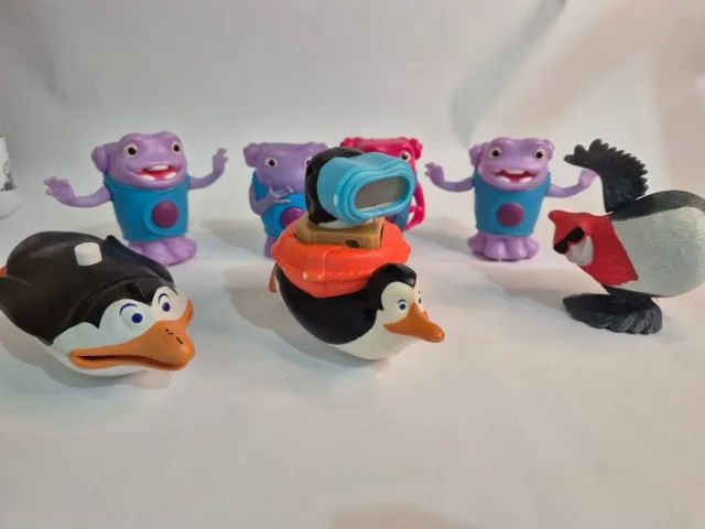 Brinquedo Mc donald - Pinguim, Rio, Monstro