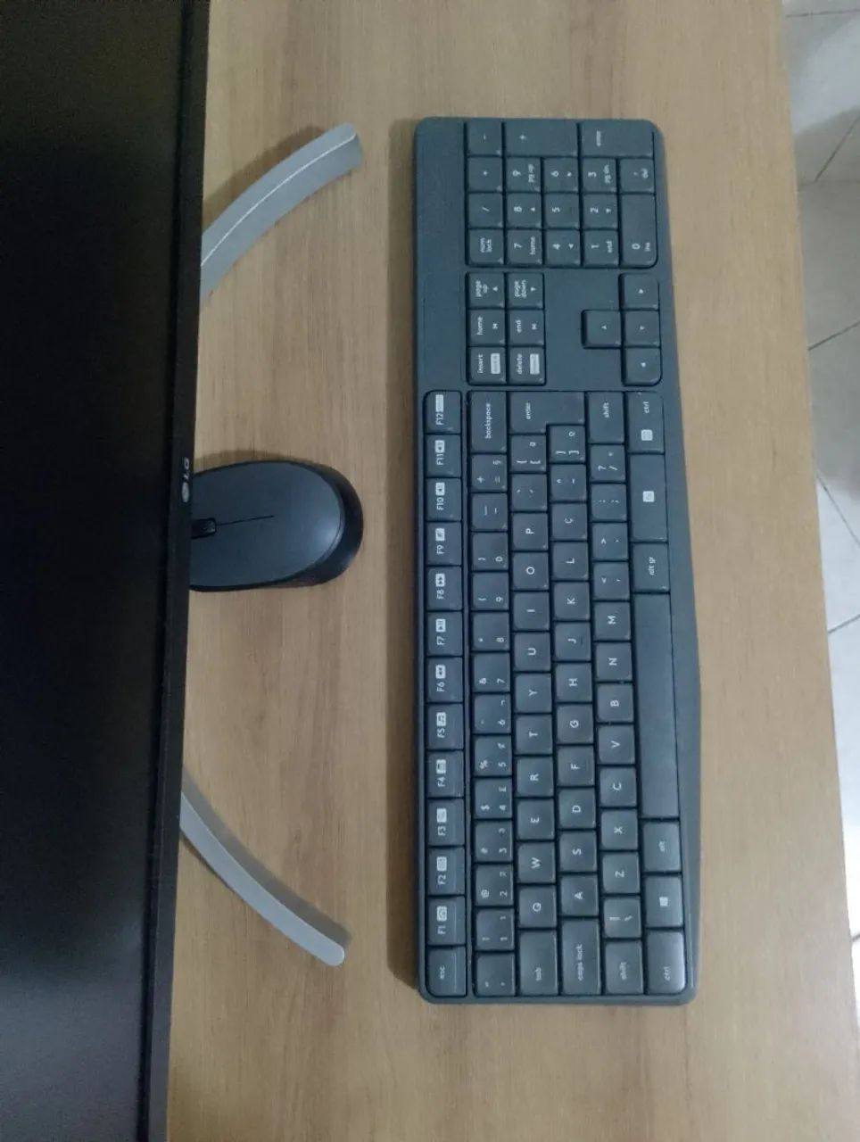 Monitor LG UltraWide 29 polegadas com teclado e mouse bluetooth - Foto 5