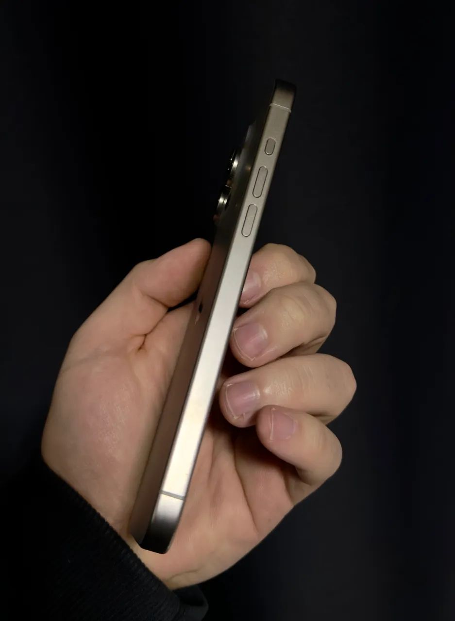 iPhone 15 Pro Max, Natural Titanium, 256gb  - Foto 3