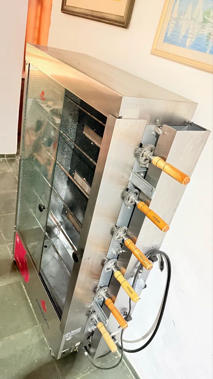 MÁQUINA DE ASSAR FRANGO SEMINOVA - Foto 4