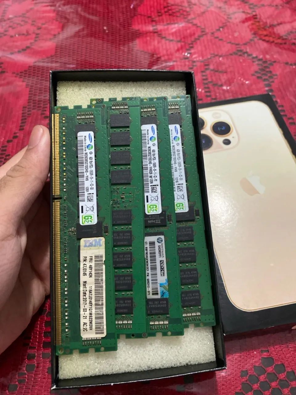 4x pente de 4gb ddr3