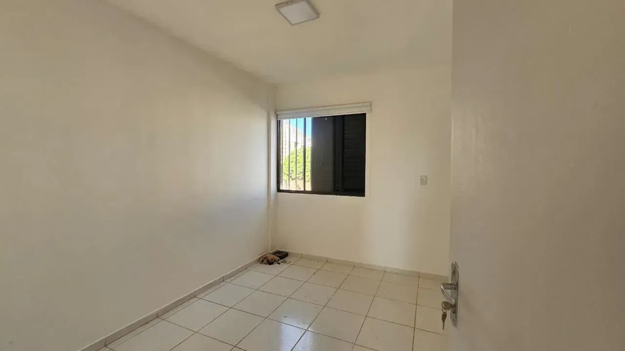 Apartamento Proximo a Av. do CPA com 02 Quartos. - Foto 4