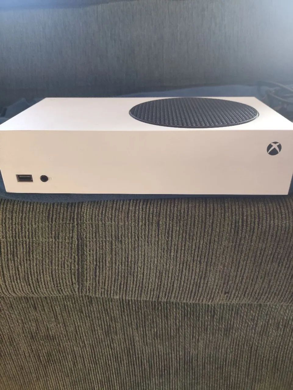 vendo Xbox séries s ou troco por ps5 + volta da minha parte - Foto 3