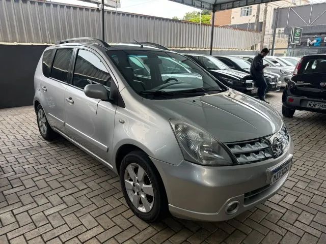 Nissan Livina 1.8 16V AT FLEX 2012