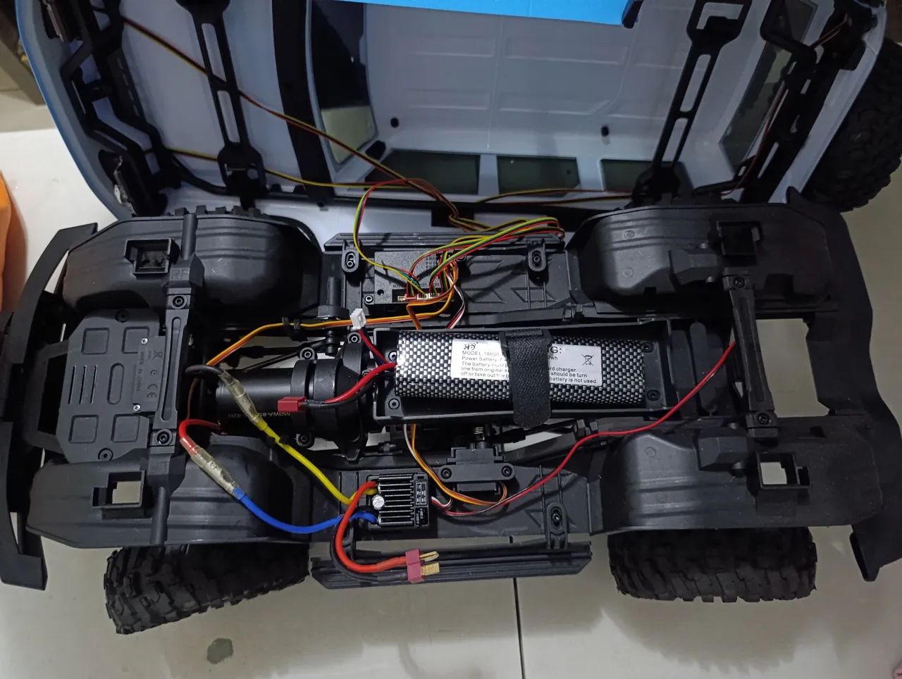 Automodelo crawler 1/10 HR 1001 - Foto 2