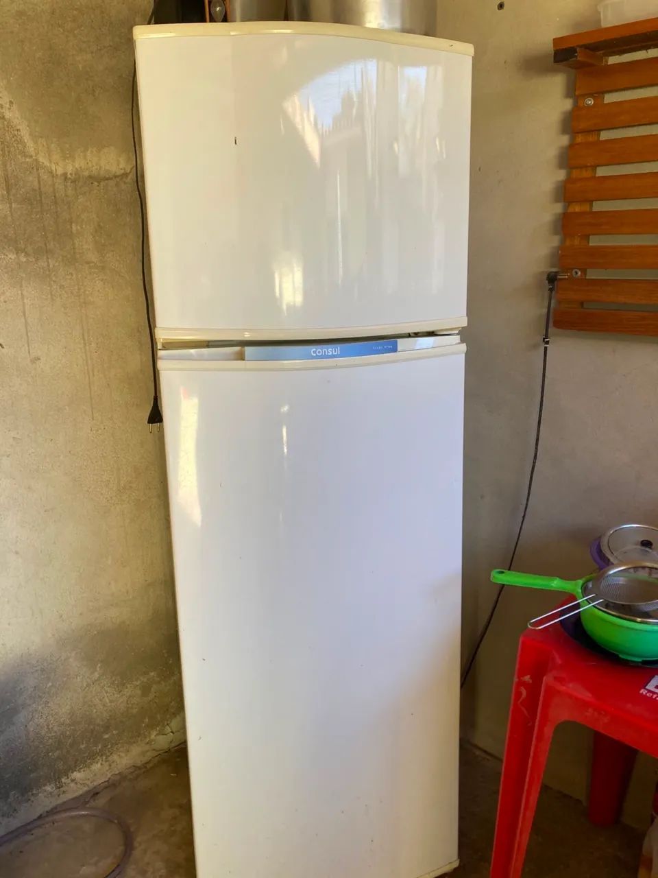 GELADEIRA CONSUL FUNCIONANDO PERFEITAMENTE 