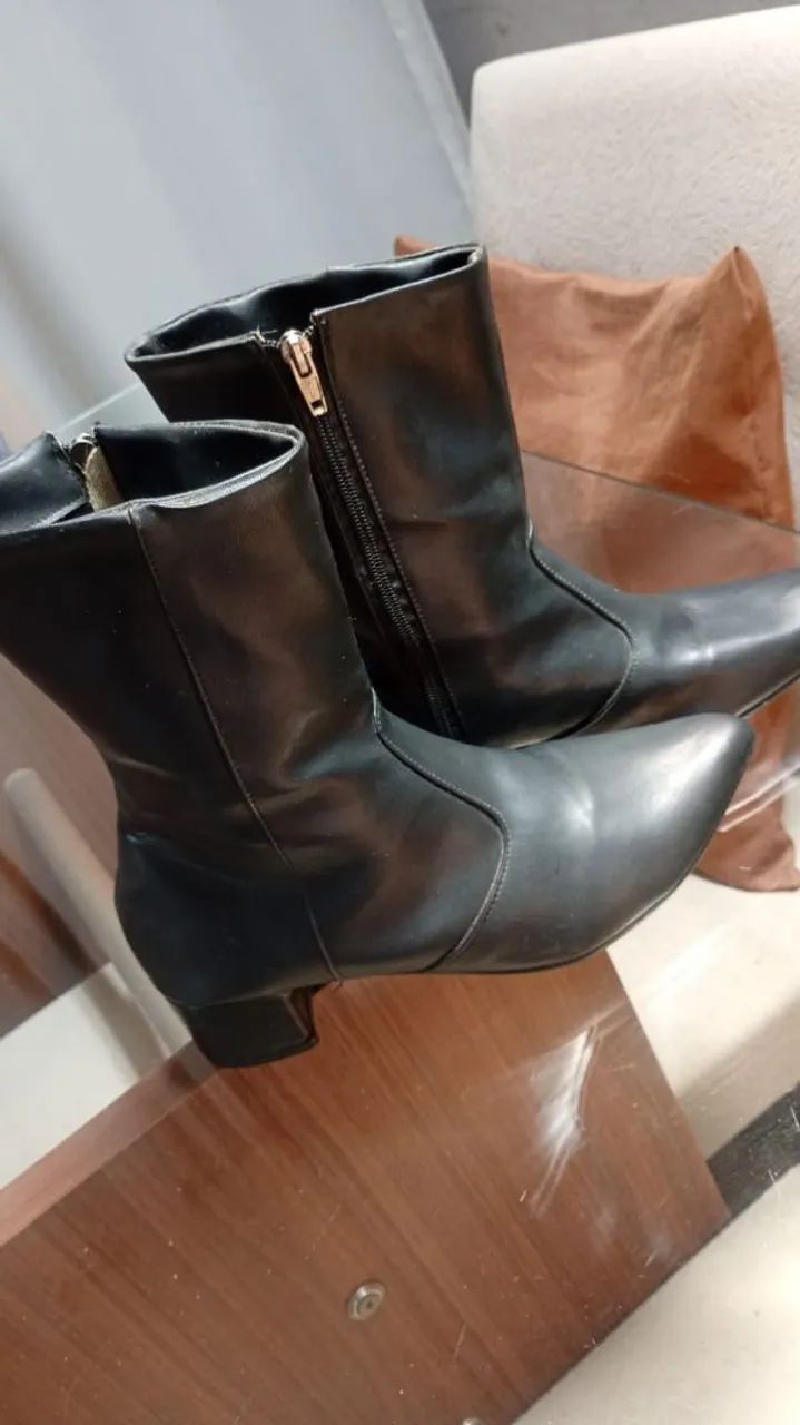 Bota de couro sintético, preto - N36° - Foto 4