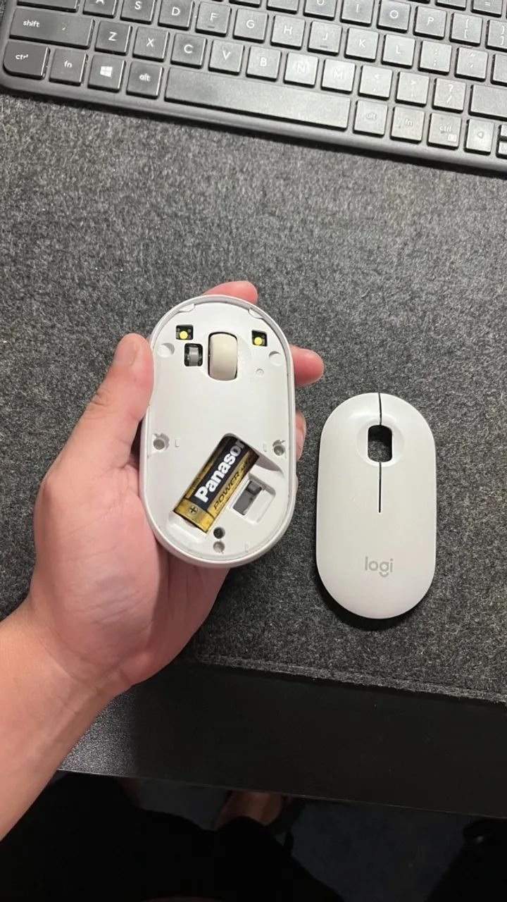 Mouse Logitech Pebble Bluetooth - Ideal para Notebook - Foto 2